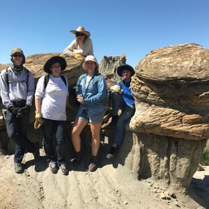 Meet your Posher, Miriam